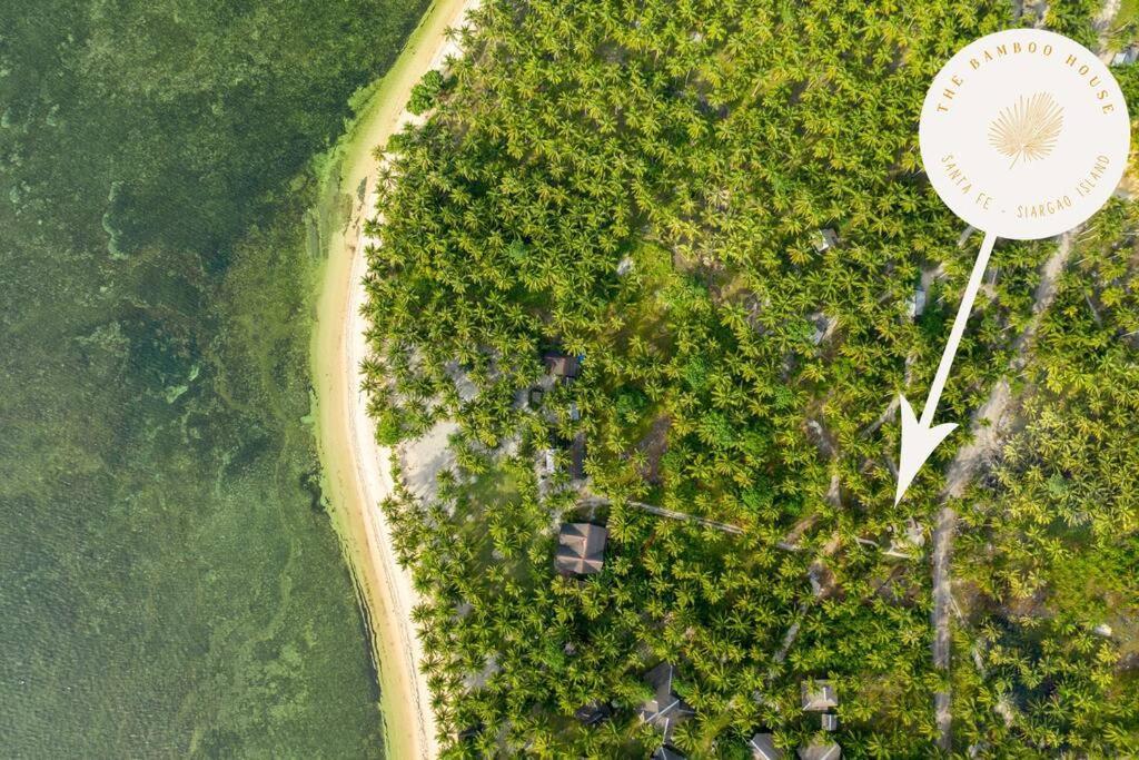 The Bamboo Houses - Tropical Garden & Empty Beach 제너럴 루나 외부 사진